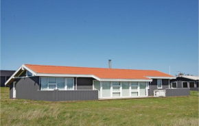 Cozy Home In Løkken With Kitchen